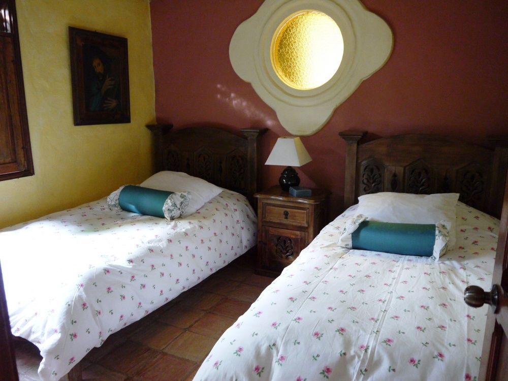 Hotel La Primavera Suites & Casas Campestres Robles Bagian luar foto